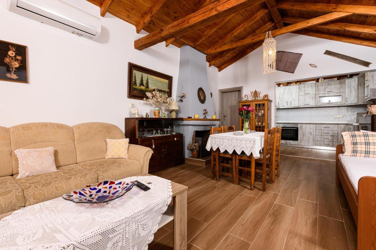 Villa Suzana Mikros Prinos Exteriér fotografie